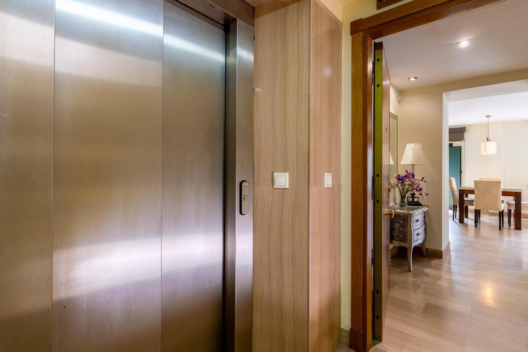סביליה Pyl Apartamento Centro Junto Catedral מראה חיצוני תמונה